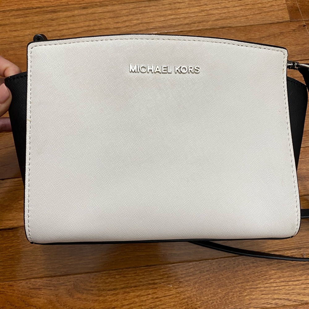 Michael Kors crossbody bag
